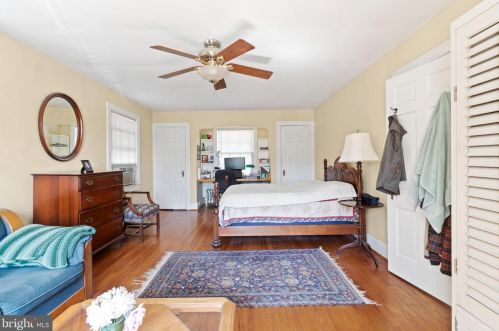 10 Argyle St, Rockville MD 20850-4417 exterior