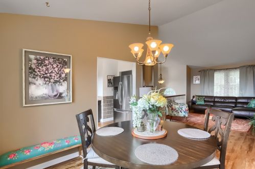 269 Randy Ln, Moon Twp PA  15108-4753 exterior