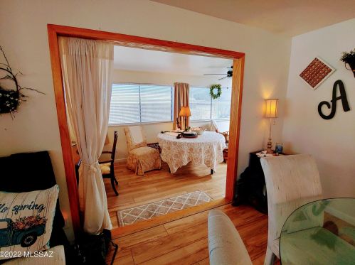 225 Mora Dr, Green Valley AZ 85614-4318 exterior