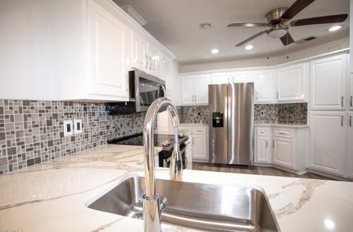 1978 Countess Ct, Naples FL 34110-1000 exterior