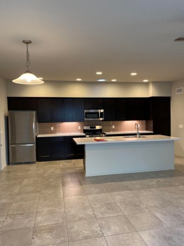 3026 Dasylirion Dr, Tucson AZ  85745-1216 exterior