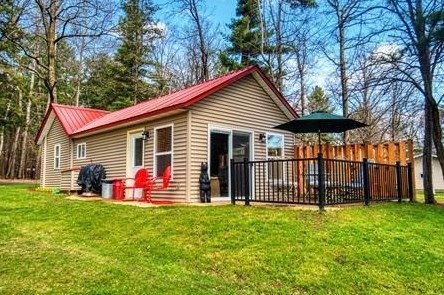 2161 21 1/8 St, Canton, WI 54868-8103