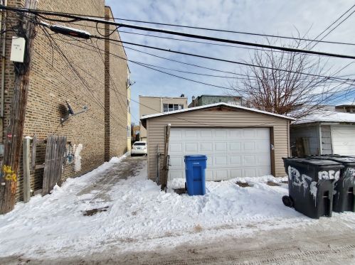 1356 Ridgeway Ave, Chicago IL 60659-1116 exterior