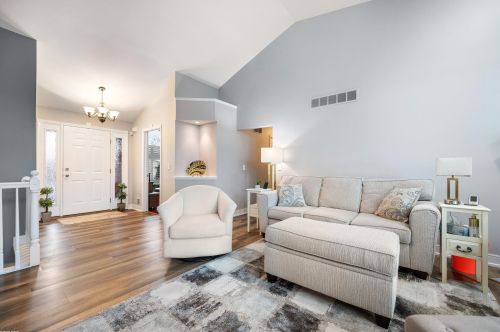 21462 Marina Cir, Macomb Township MI  48044-1323 exterior