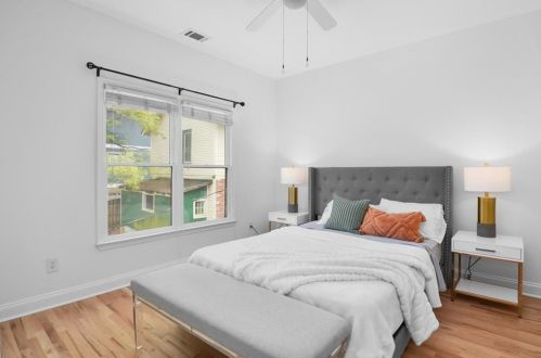 560 Morgan St, Atlanta GA 30308-2821 exterior