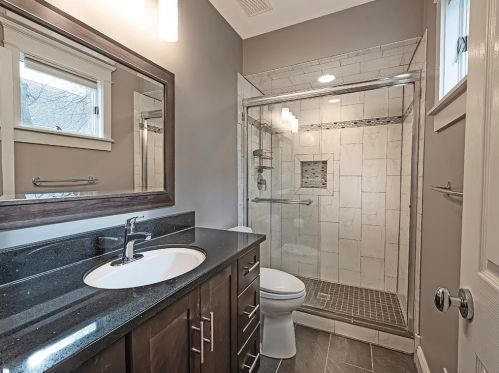 351 Lehigh Ave, Pittsburgh PA 15232-2007 exterior