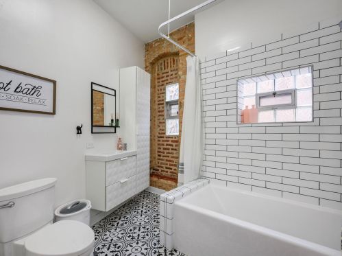 538 Leavitt St, Chicago IL 60612 exterior