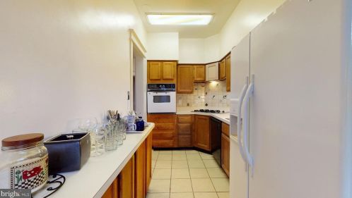 232 2nd St, Washington DC  20003-2085 exterior