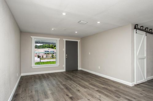 6612 Chelsea St, Tampa FL  33610-5640 exterior