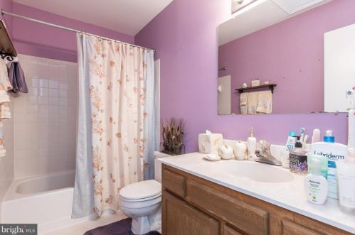 15 Hunters Gate Ct, Silver Spring MD 20904-1827 exterior