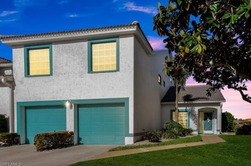 1080 Partridge Cir, Naples, FL 34104-8804