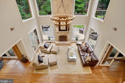 624 Live Oak Dr, Mc Lean VA 22101-1563 exterior