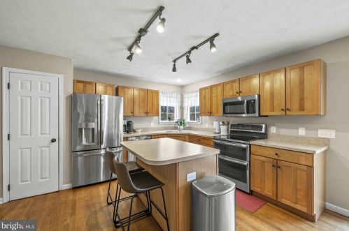 1690 Heather Ln, Huntingtown MD 20639-4109 exterior