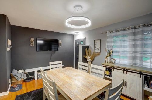 4251 Beverly Rd, Madison WI  53711-3751 exterior