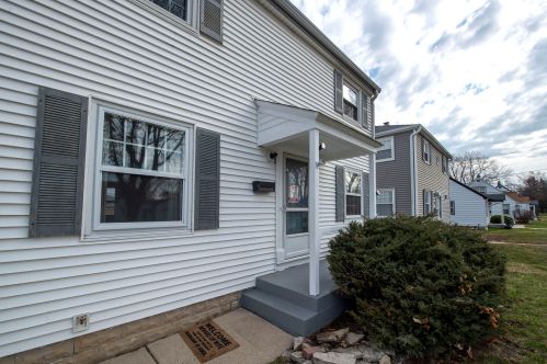 8442 Montana Ave, Milwaukee WI 53227-3357 exterior