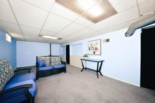 3250 86, Milwaukee WI 53227-4622 exterior