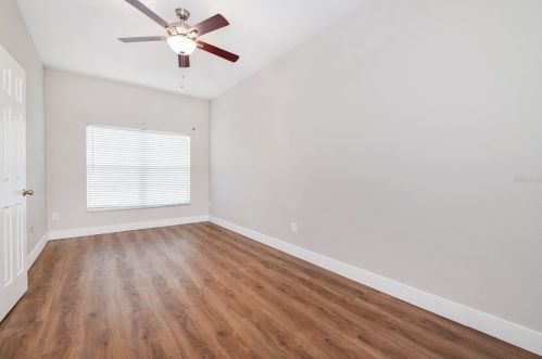 1526 Amaryllis Cir, Orlando FL  32825-7433 exterior