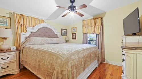 210 Michigan St, Defuniak Springs FL 32435-2628 exterior