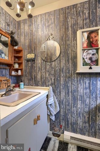 1918 Northbrook Dr, Lancaster PA 17601-4916 exterior