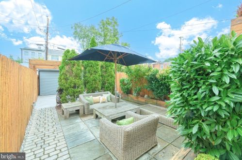 117 Peyton St, Alexandria VA 22314-2723 exterior