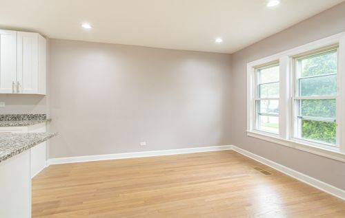 5317 Massasoit Ave, Chicago IL 60638-2854 exterior