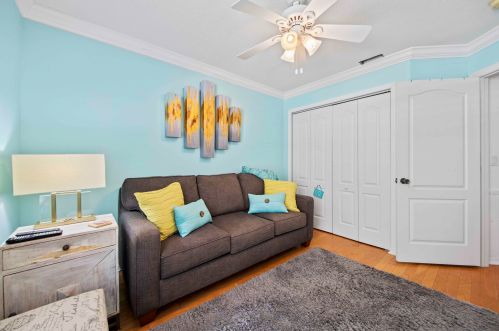 239 Lk Frst Way, Fort Pierce FL 34986-1786 exterior