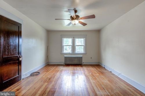 248 Mowry St, Chester PA 19013-5021 exterior