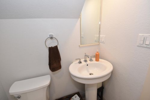 1320 61, Milwaukee WI 53214-3209 exterior