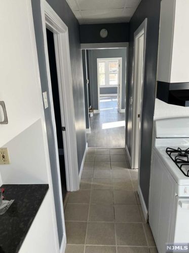 15 Hobart Pl, Outwater NJ  07026-3121 exterior