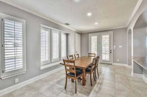 5922 Settlers Creek Ct, Fulshear TX 77441-2044 exterior