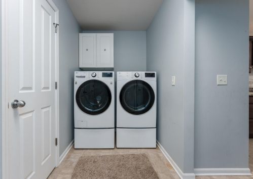 4715 Geneva Ave, Kalamazoo MI  49024-3031 exterior