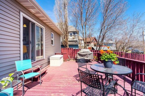 1010 Central Ave, Duluth MN 55807-1310 exterior