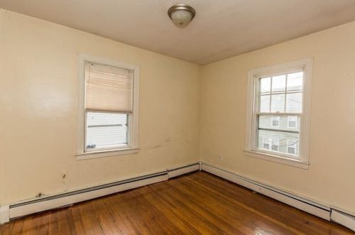 1884 Smith St, Providence RI 02911-2944 exterior