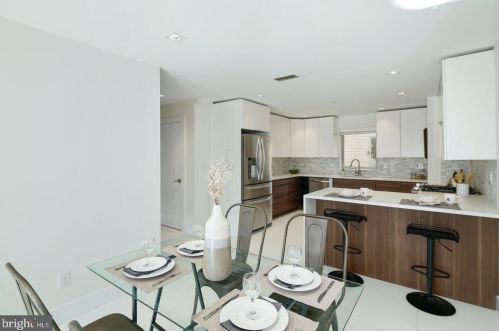 1304 20 St, Philadelphia PA 19140-5810 exterior