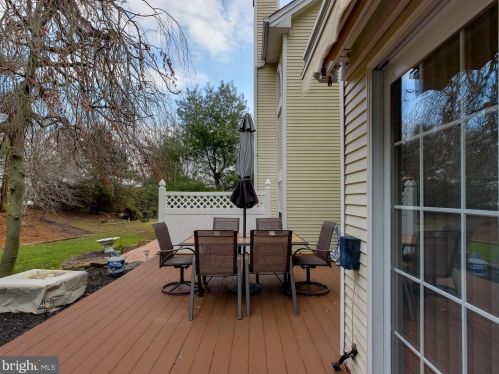 24 Ln Costa Dr, Blenheim NJ 08012-5531 exterior