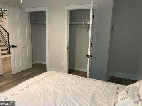 2933 Margaret Mitchell Ct, Atlanta GA 30327-1614 exterior