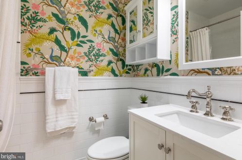 1623 Monroe St, Washington DC  20010-1803 exterior