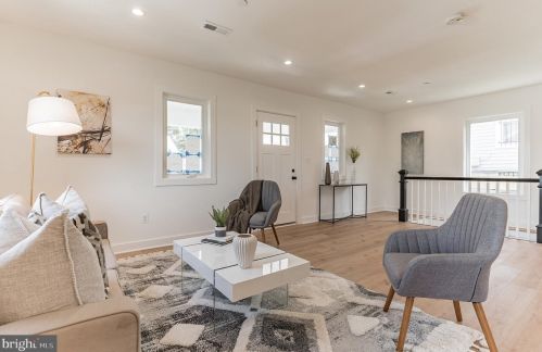 928 47th Pl, Washington DC  20019-3720 exterior