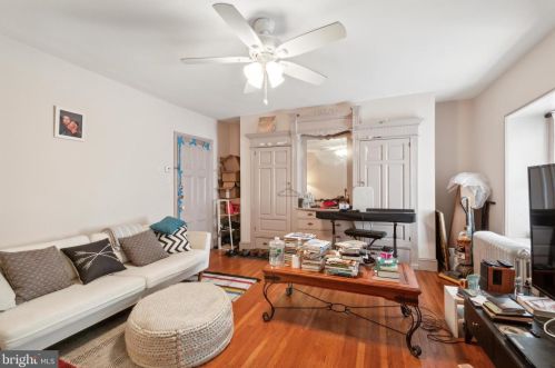 5911 Greene St, Philadelphia PA 19144-2540 exterior