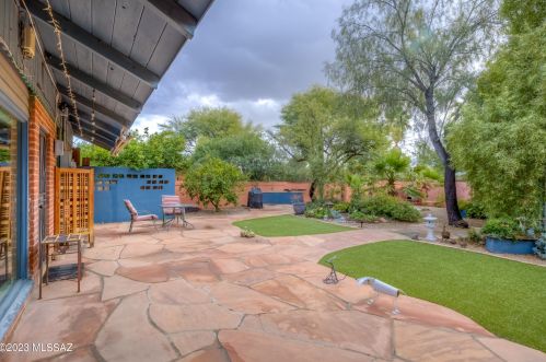 2130 Hampton St, Tucson AZ 85712-2312 exterior