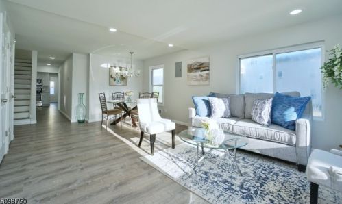 1501 Campbell St, Rahway, NJ 07065-3237