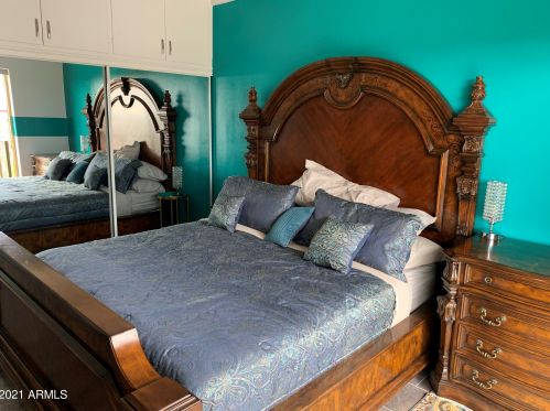 4750 Central Ave, Phoenix AZ  85040-2150 exterior