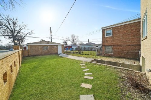 9701 Ln Salle St, Chicago IL 60628-1331 exterior