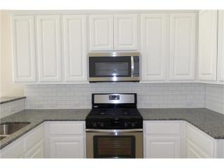 310 Pedernales St, Austin TX  78702-4745 exterior