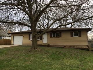 471 Sherwood Dr, Aurora IL  60505-9796 exterior