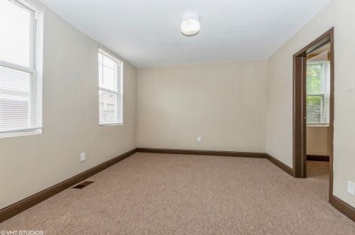 3213 Parnell Ave, Chicago IL 60628-5922 exterior