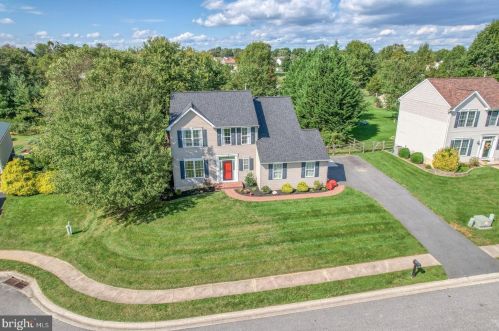 12 Dalton Ct, New Castle, DE 19720-5674