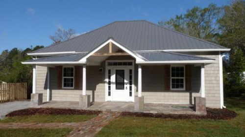 210 Pinehurst Ave, Whispering Pines, NC 28327-6013