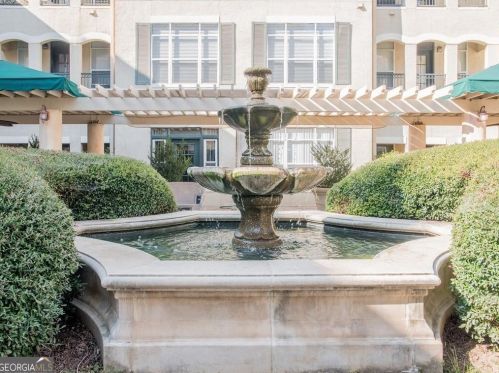 955 Juniper St, Atlanta GA 30309-5123 exterior