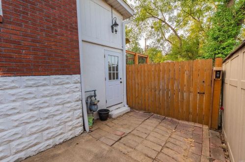 8511 Richard Ave, Saint Louis MO 63132-2806 exterior